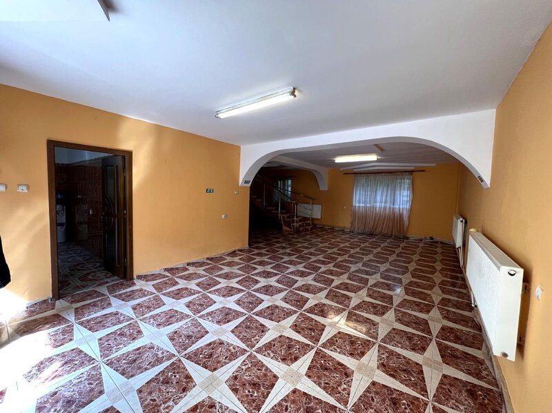 Mihai Bravu, Dristor metrou, vila P+1