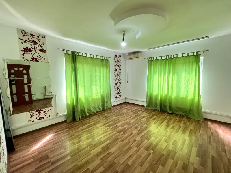 Mihai Bravu, Dristor metrou, vila P+1